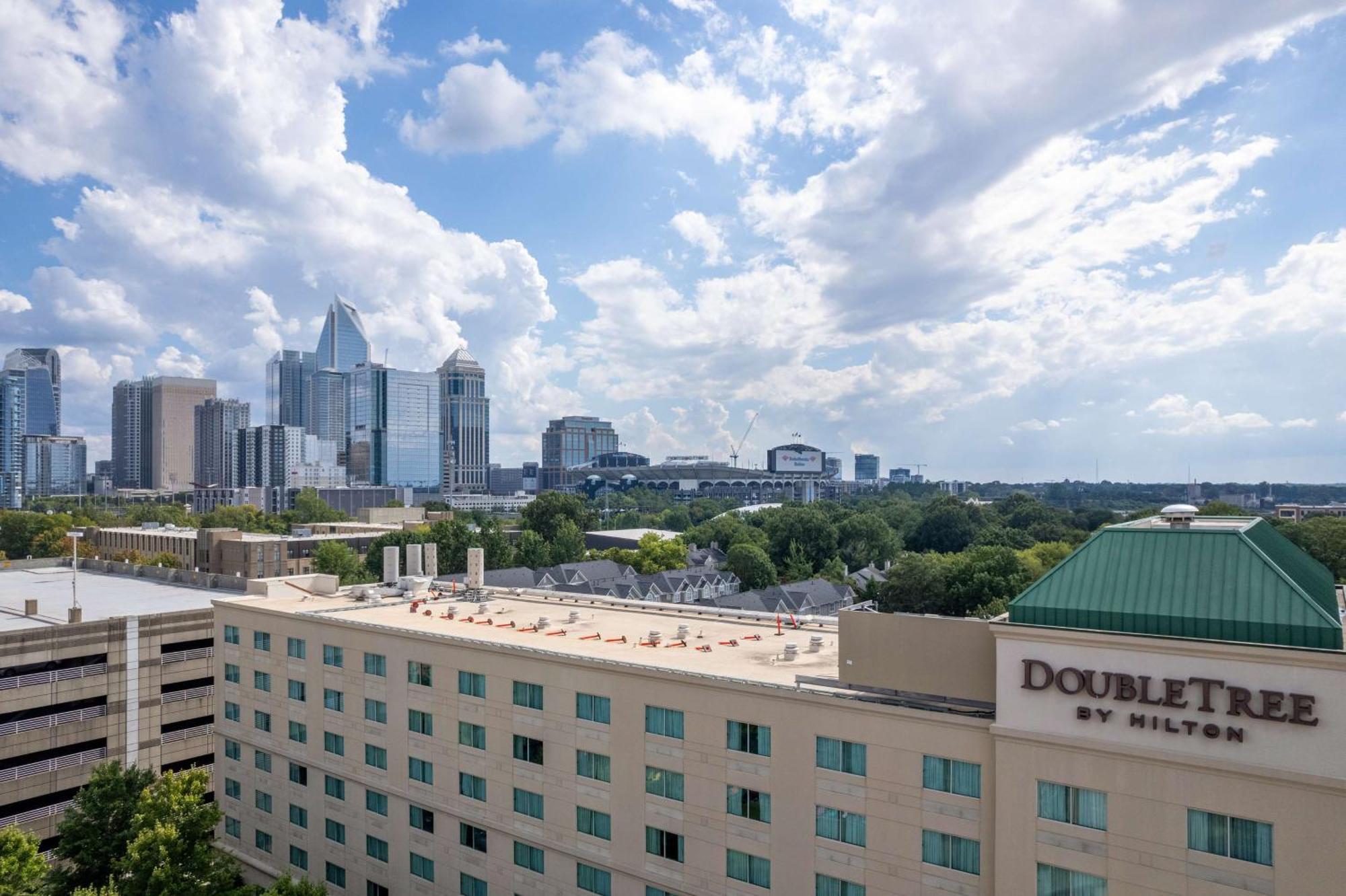 Doubletree By Hilton Charlotte Uptown Hotel Luaran gambar