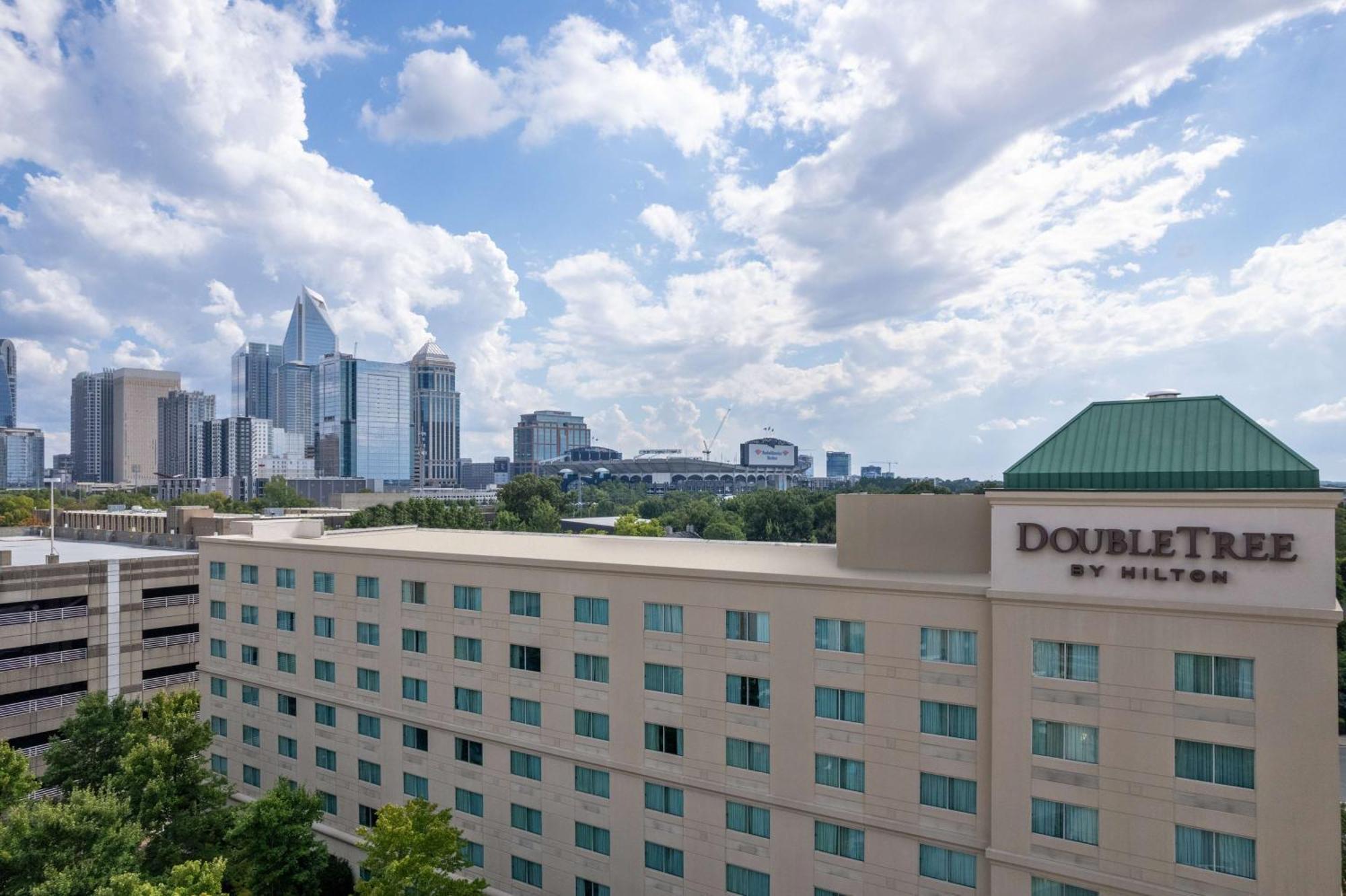 Doubletree By Hilton Charlotte Uptown Hotel Luaran gambar