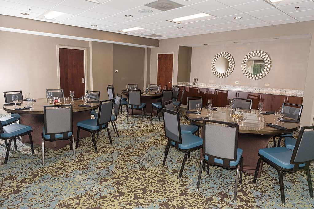 Doubletree By Hilton Charlotte Uptown Hotel Kemudahan gambar